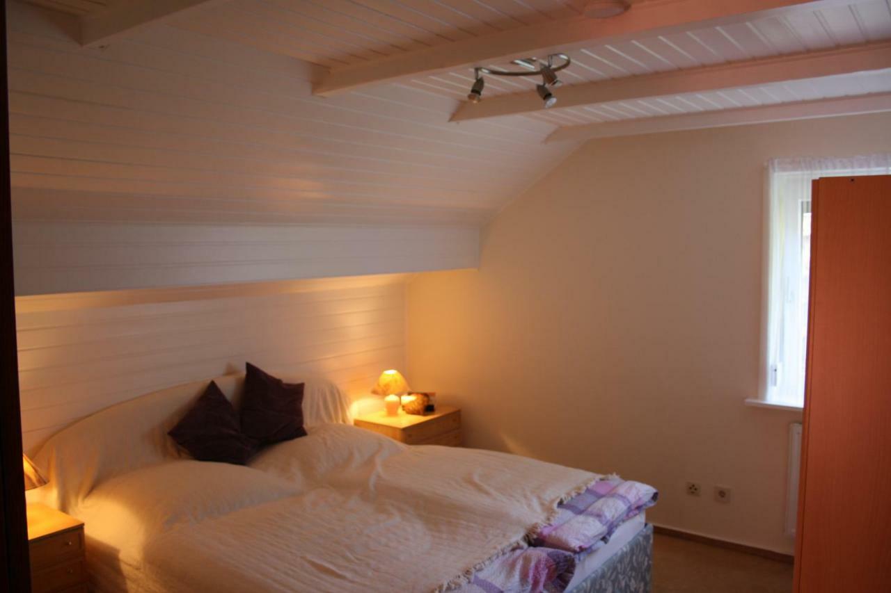 Haus Schwalbennest Apartment Undeloh Exterior foto